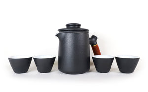 Ceramic Tea Set With 1 Teapot And 4 Cups Wooden Handle With Infuser